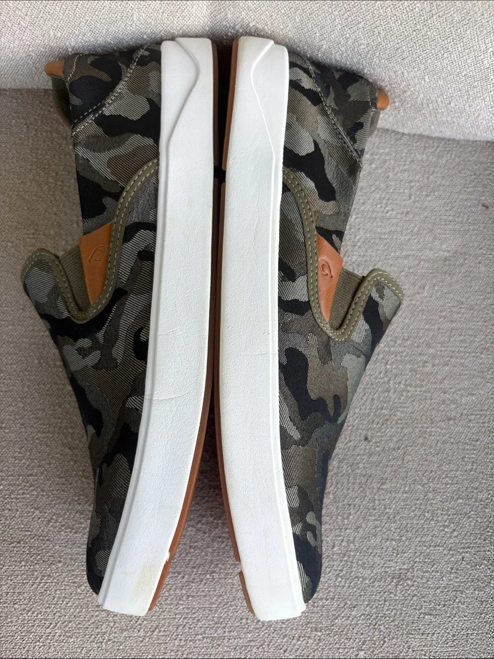 Olukai Lae’Ahi Pa’i Men’s Camo Slip On Loafers. Size  11